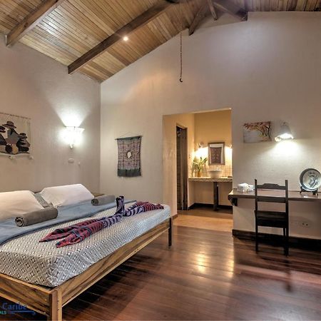 Casa Koda Beach Front โกเกลส ภายนอก รูปภาพ